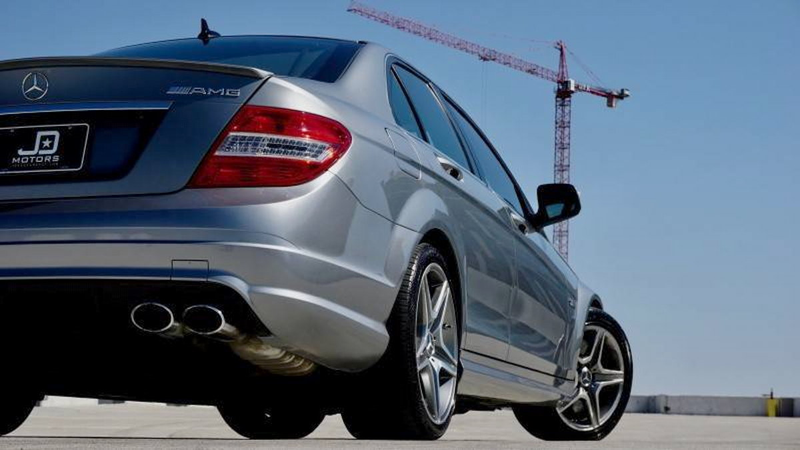 Illustration for article titled At $19,995, Might This 2009 Mercedes-Benz C63 AMG Be an OMG Good Deal?